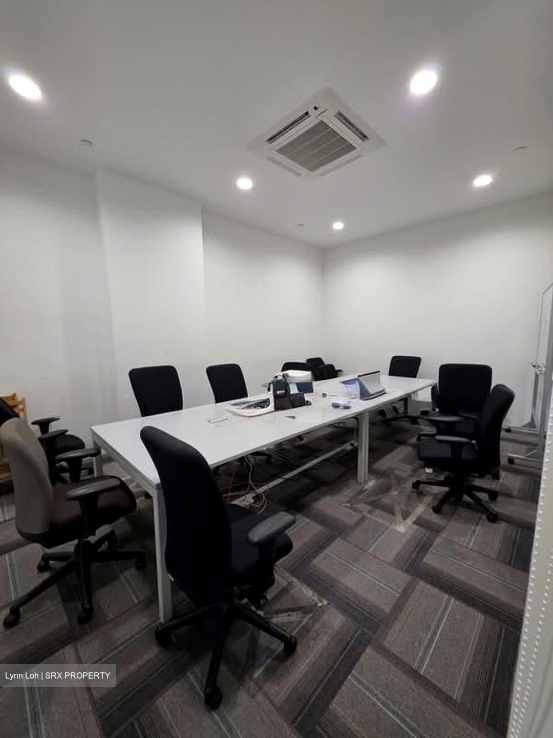 Hh @ Kallang (D13), Factory #596881611